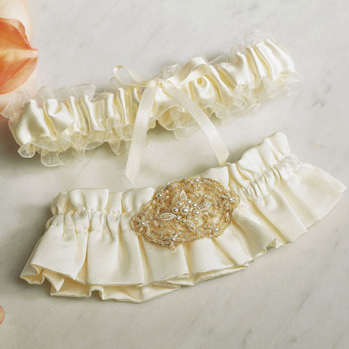 Beverly Clark's Luxe Bridal Garter Set White