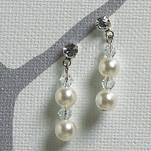 Illusion Set Pearls and Crystals Jewelry Bracelet
