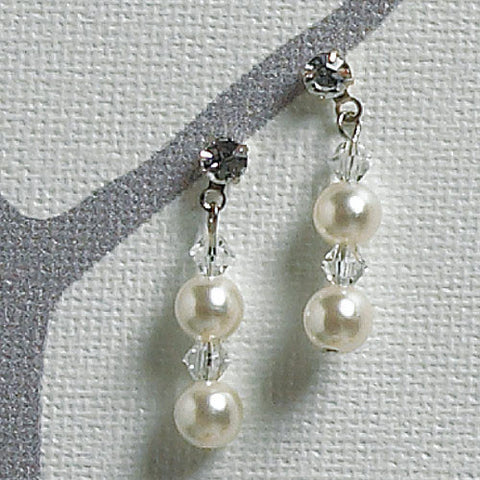 Illusion Set Pearls and Crystals Jewelry Bracelet