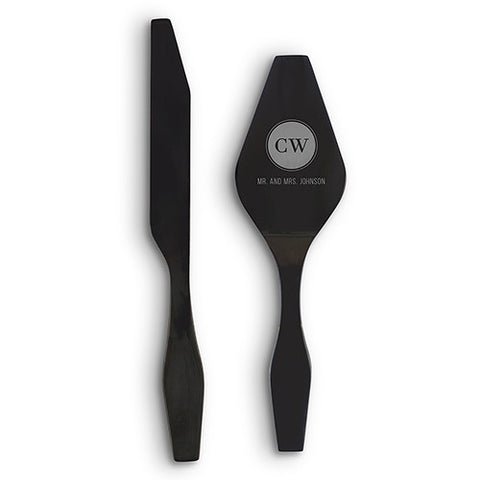 Onyx Black Modern Cake Serving Set - Circle Monogram Etching Black